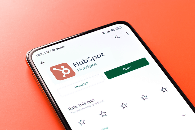 Download HubSpot in your phone and make faster a marketing plan. 